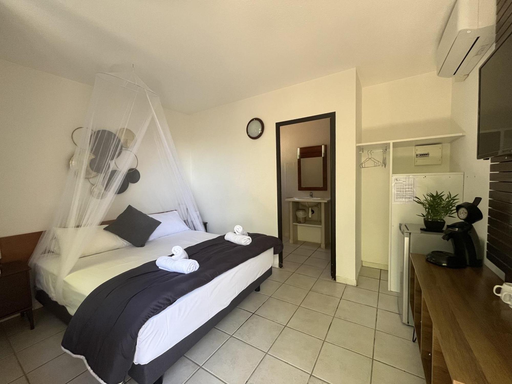Mont Bouquet Lodge-Residence Hoteliere Brouzet-les-Ales Ngoại thất bức ảnh