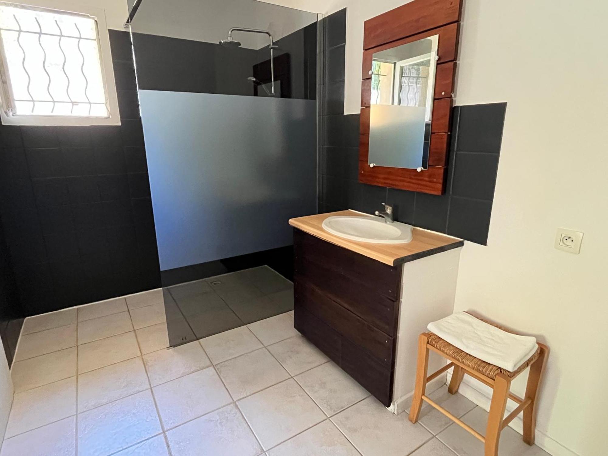 Mont Bouquet Lodge-Residence Hoteliere Brouzet-les-Ales Ngoại thất bức ảnh