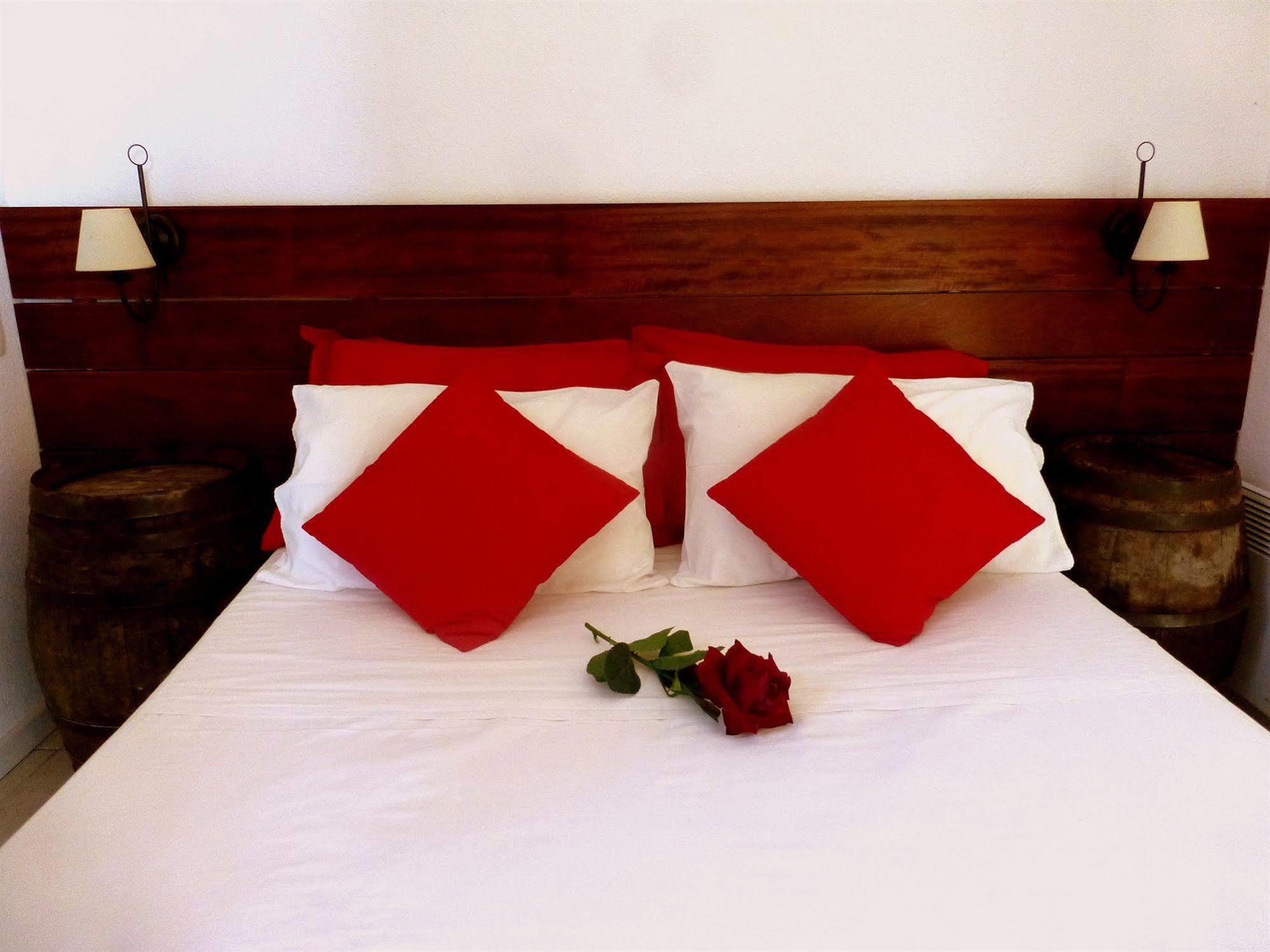 Mont Bouquet Lodge-Residence Hoteliere Brouzet-les-Ales Ngoại thất bức ảnh